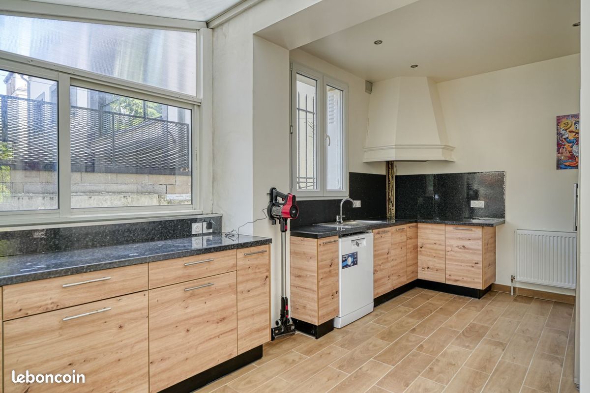 Maison a louer epinay-sur-seine - 7 pièce(s) - 180 m2 - Surfyn