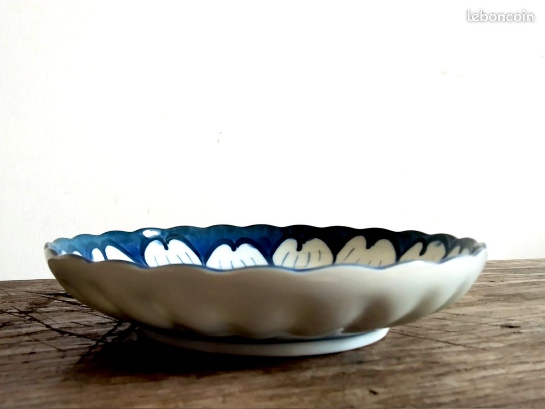 Assiette en céramique japonaise (image 1)