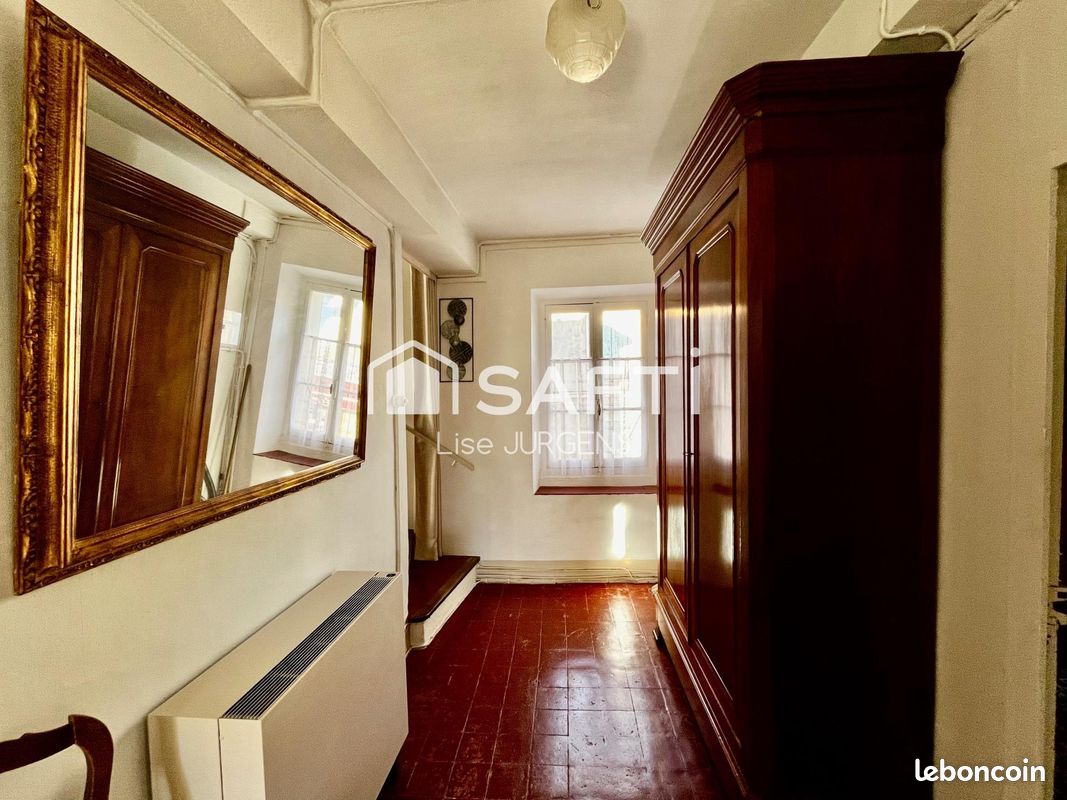 Maison 7 pièces 140 m² · à Saint-Didier · 140 m² · 255 000 €