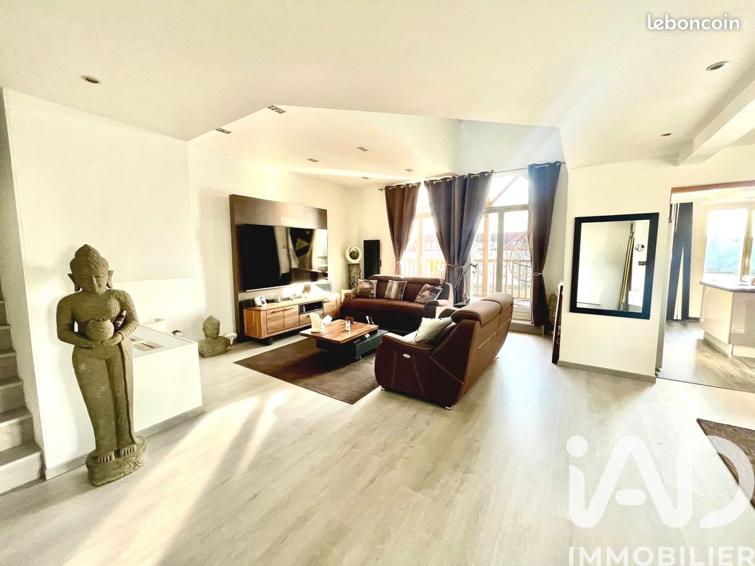 Appartement 6 pièces 162 m² · à Cergy · 162 m² · 848 000 €