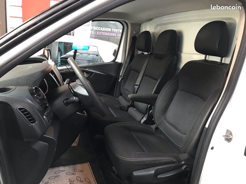 Renault trafic iii (2) fourgon grand confort l1h2 1200 energy dci 145 (image 7)