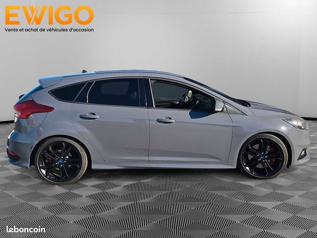 Ford focus 2.0 ecoboost 250 st start-stop flexifuel pack hiver/performance (image 6)