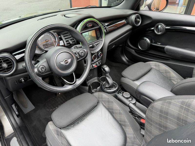 Mini CABRIO COOPER D 116CH CHILI BVA (image 11)