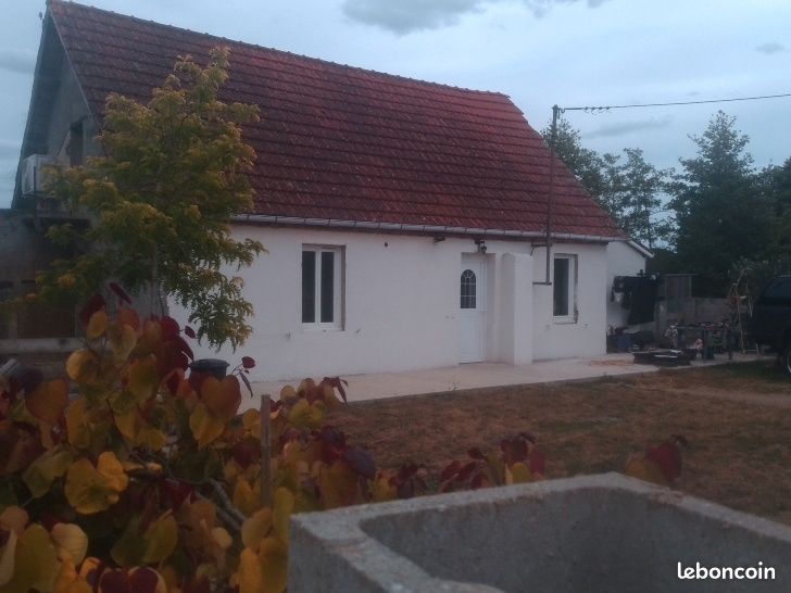 Maison 5 pièces 96 m² · à Thiel-sur-Acolin · 96 m² · 139 900 €