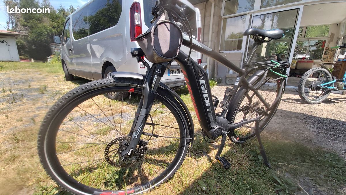 Vends vélo électrique GIANT (image 1)