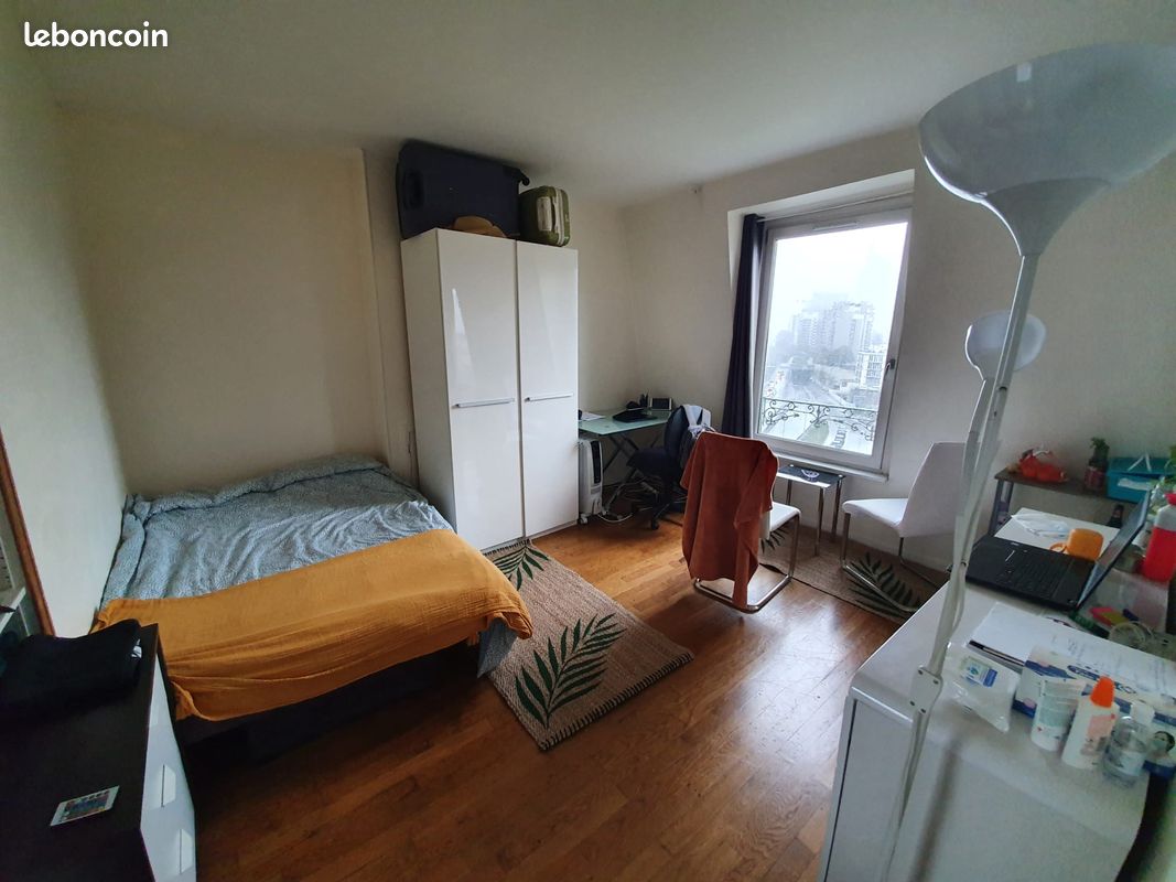 Appartement 1 pièce 25 m² · à Courbevoie · 25 m² · 750 €