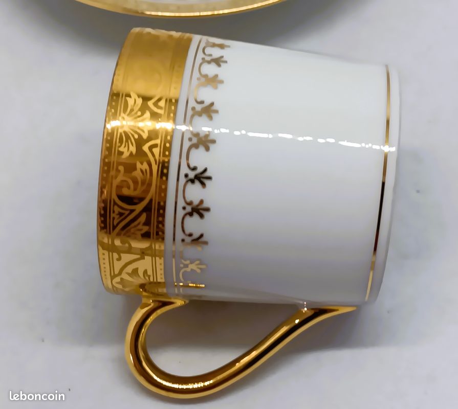 Ancienne tasse à café en porcelaine "Limoges France M.Mandavy" (image 4)