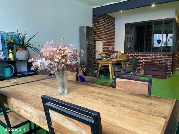 Appartement a louer paris-11e-arrondissement - 4 pièce(s) - 121 m2 - Surfyn