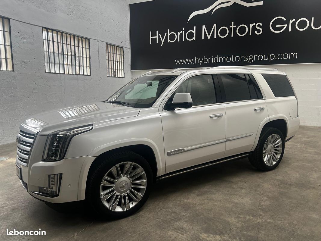 CADILLAC ESCALADE 6.2 V8 420 AWD Platinium 2017 (image 2)