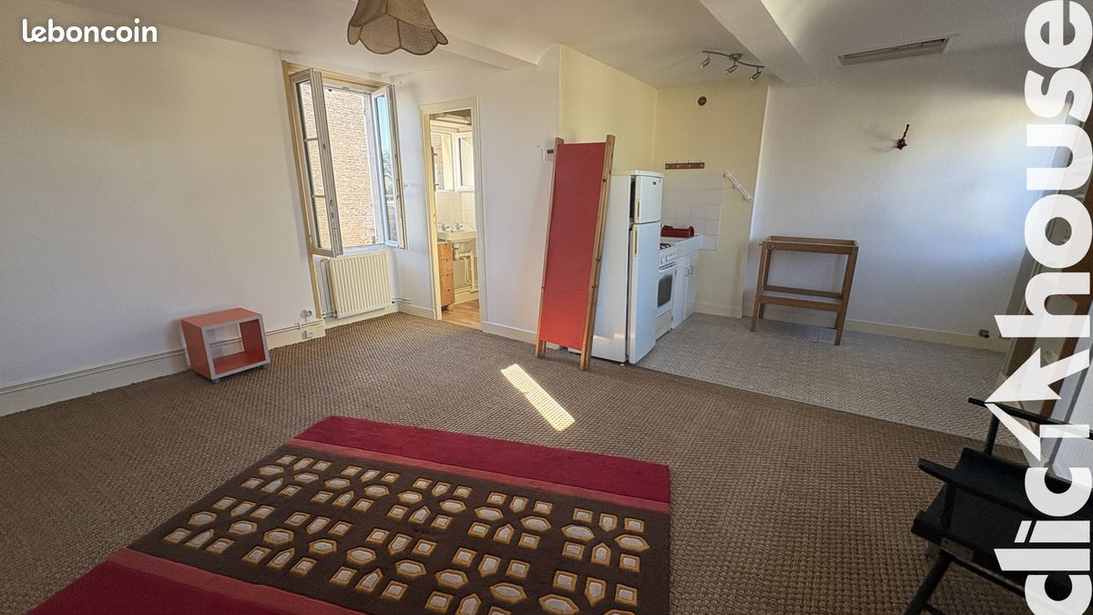 Appartement 1 pièce 27 m² · à Bernières-sur-Mer · 27 m² · 420 €/mois