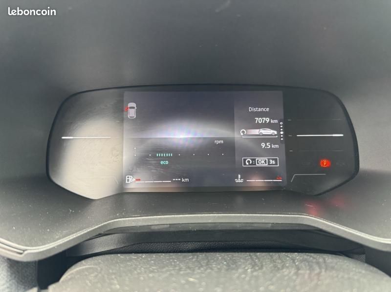 Renault Clio 1.5 Blue dCi 100ch Evolution (image 10)