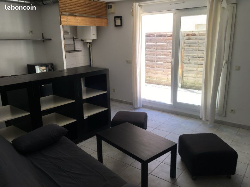 Appartement 1 pièce 27 m² · à Nîmes · 27 m² · 450 €/mois