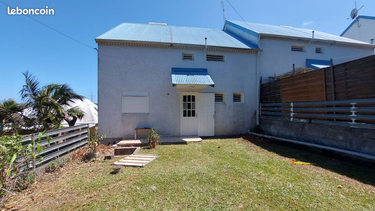 Maison 4 pièces 100 m² · à Saint-Louis · 100 m² · 998 €/mois