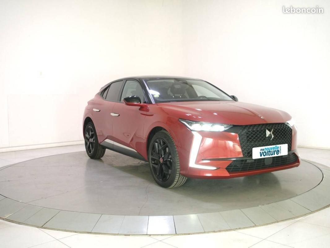 DS 4 BlueHDi 130 EAT8 - Performance Line+ (image 3)