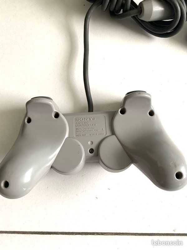Manette officiel Sony ps1 (image 3)
