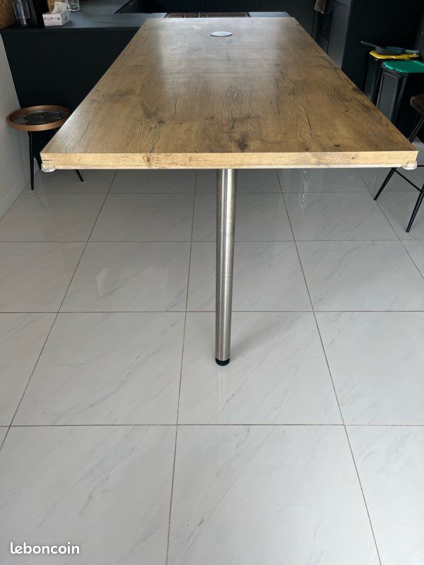 Table de bar avec pied unique (image 2)