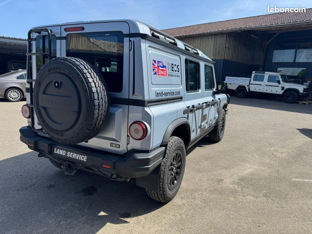 Ineos grenadier utility wagon 5 places essence (image 3)