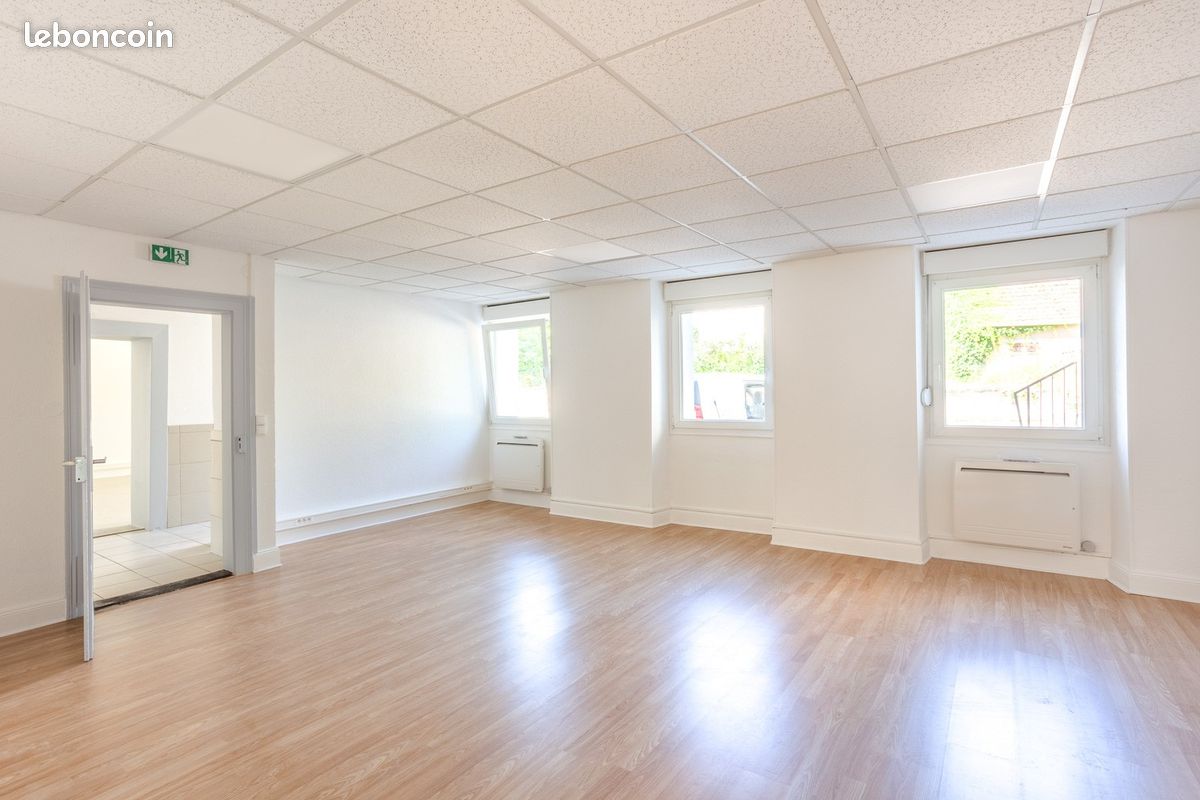 Local commercial 2 pièces 62 m² · à Niedermodern · 62 m² · 500 €