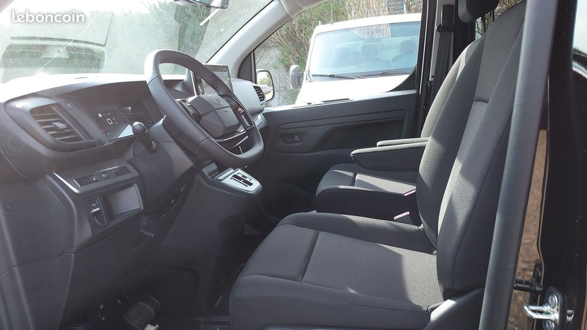 Citroen JUMPY FG BVA 5 PLACES NOIR XL 2.0 BLUEHDI 180CH S&S CABINE APPROFONDIE FIXE PACK PREMIUM CON (image 10)