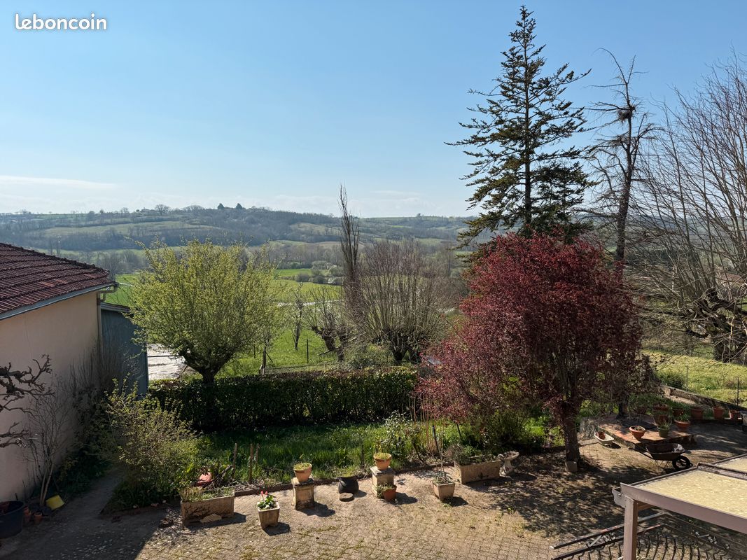 Maison 7 pièces 155 m² · à Eoux · 155 m² · 179 000 €
