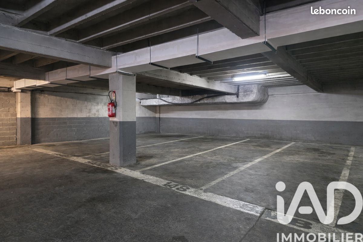 Parking 30 m² · à Toulouse · 30 m² · 37 200 €