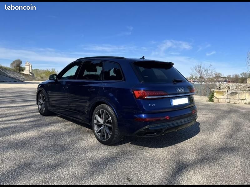 Audi Q7 60 TFSI e 462ch Competition quattro Tiptronic 5 places (image 3)