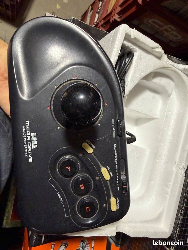 ARCADE POWER STICK Sega Genesis EUR 89,00 - FR