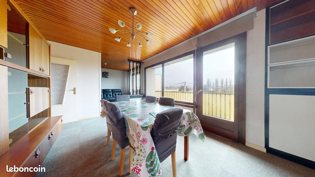 Appartement 5 pièces 80 m² · à Talange · 80 m² · 99 000 €