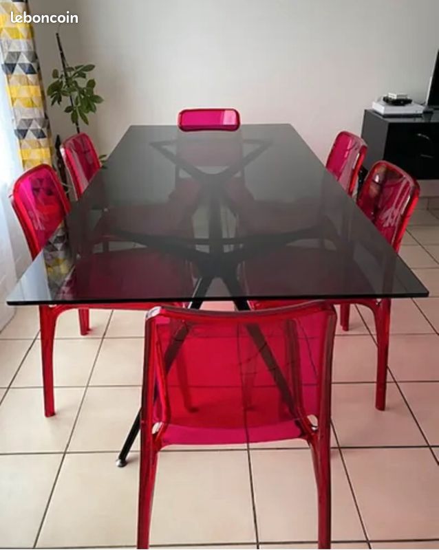 Table à manger (image 1)