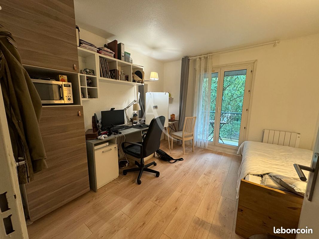 Appartement 1 pièce 17 m² · à Blois · 17 m² · 320 €