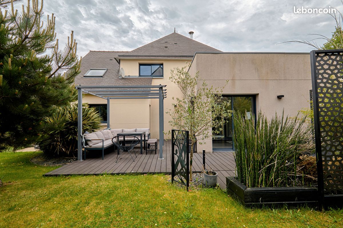 Maison 6 pièces 145 m² · à Vitré · 145 m² · 453 700 €