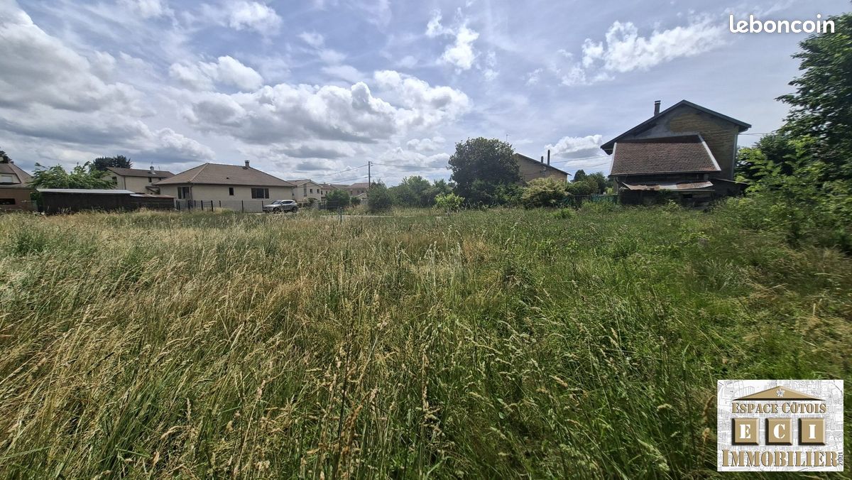 Terrain 480 m² · à La Côte-Saint-André · 480 m² · 78 000 €