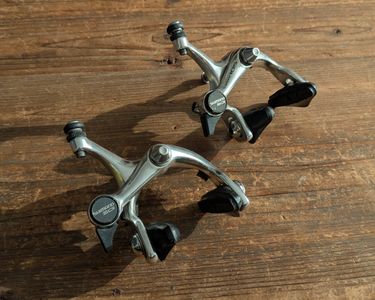 Paire d'étriers de freins Shimano 105 BR-1050 pour vélo course vi