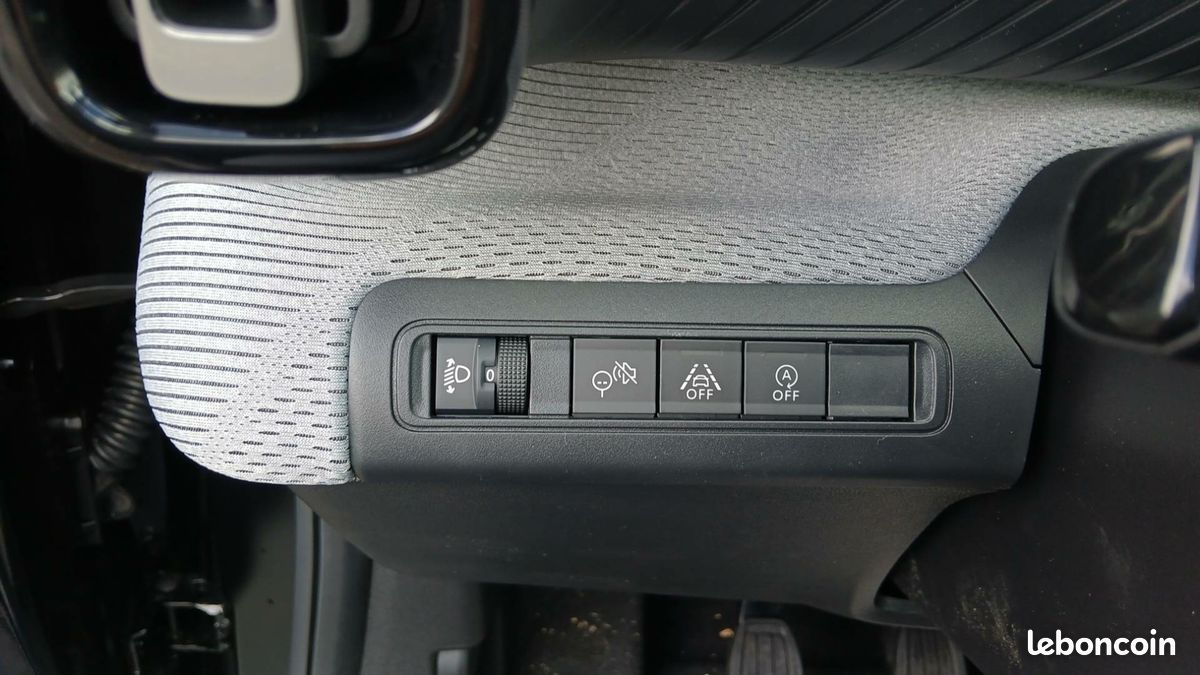 CITROEN C3 Turbo 100 ch Manuelle Max (image 18)