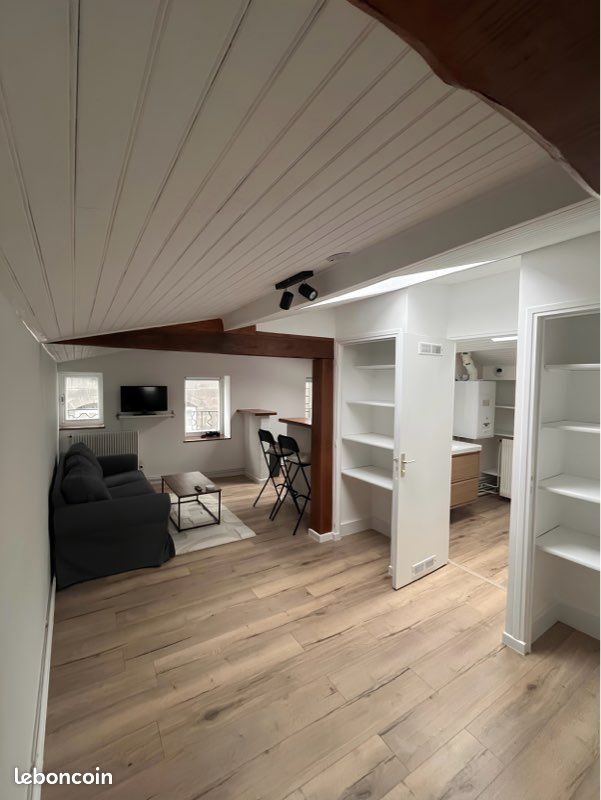 Appartement 2 pièces 44 m² · à Riom · 44 m² · 570 €