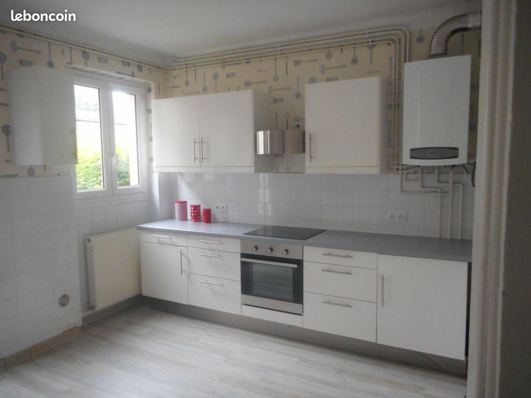 Appartement 5 pièces 94 m² · à Condé-en-Normandie · 94 m² · 531 €/mois