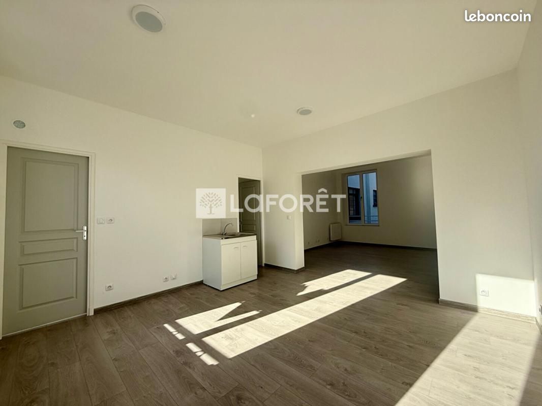 Appartement 1 pièce 39 m² · à Calais · 39 m² · 498 €/mois