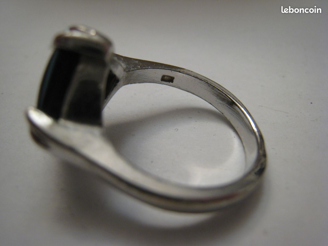 Bague Vintage Dorée - Bijou Ancien Élégant - Métal Doré - Occasion