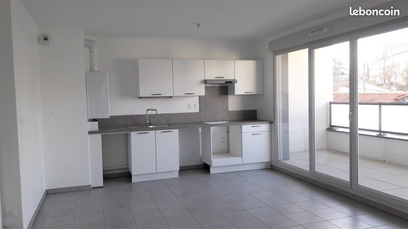 Appartement 2 pièces 50 m² · à Venissieux · 49,7 m² · 813 €/mois