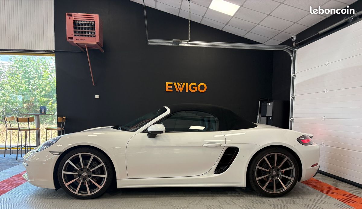 PORSCHE 718 BOXSTER 2.0 300 PDK BVA Origine France / Option PORSCHE EXCLUSIVE (image 3)