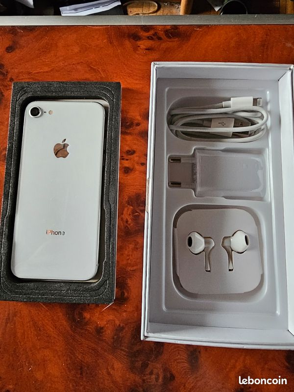 Iphone 8 (image 2)