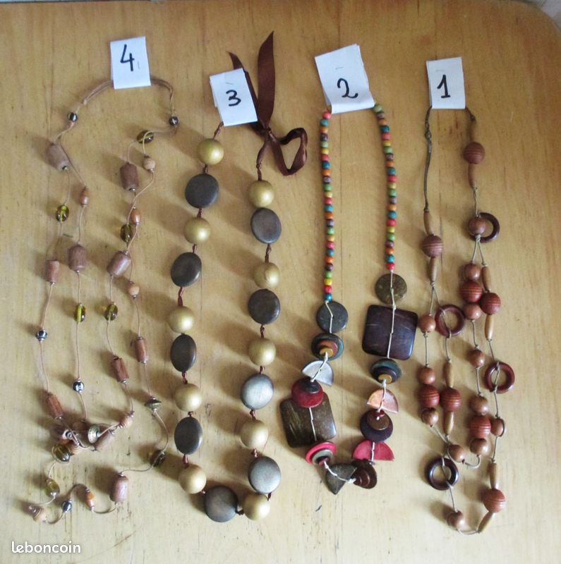 Lot De Bijoux Fantaisie Vintage - Mixte, Occasion, Idéal Pour Collection Ou Customisation