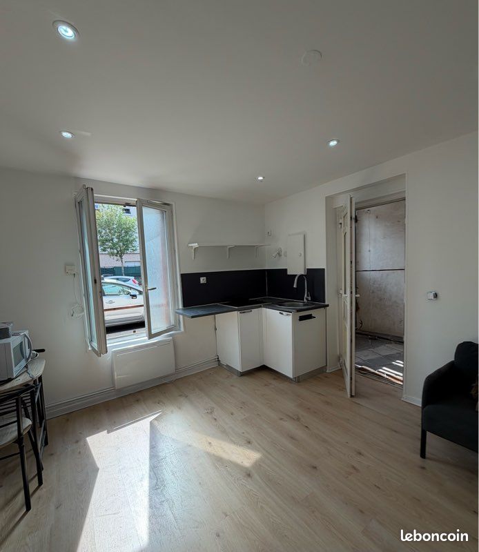 Appartement 2 pièces 24 m² · à Corbeil-Essonnes · 24 m² · 610 €/mois