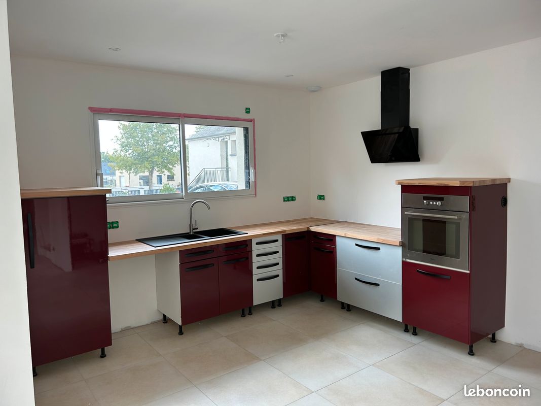 Maison 5 pièces 110 m² · à Tinténiac · 110 m² · 1 350 €/mois
