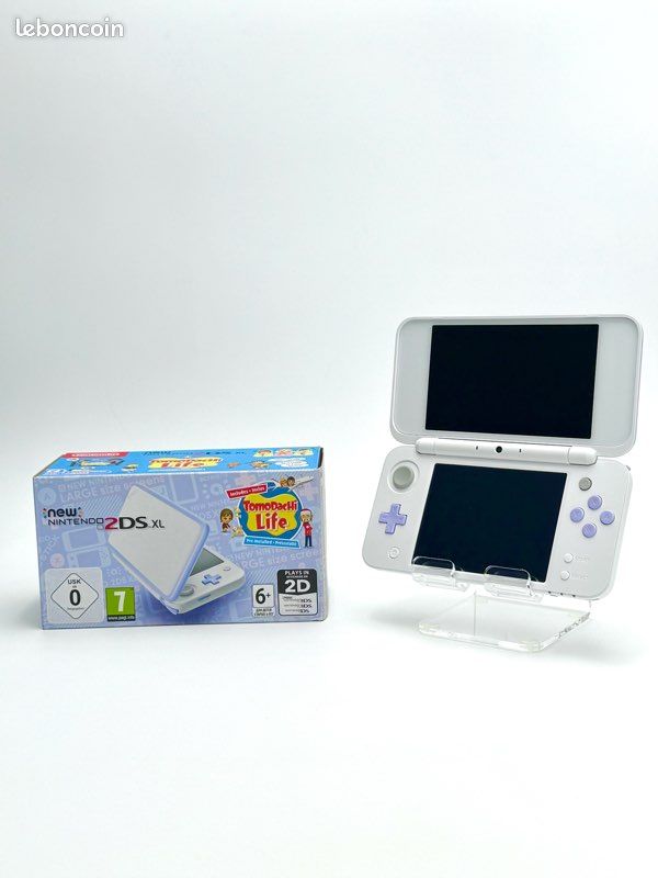 New Nintendo 2ds xl édition Tomodachi Life avec boîte d'origine