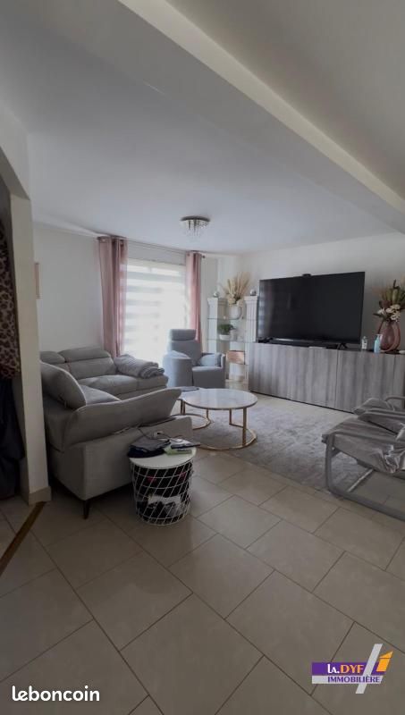 Maison 5 pièces 115 m² · à Vaujours · 115 m² · 472 500 €