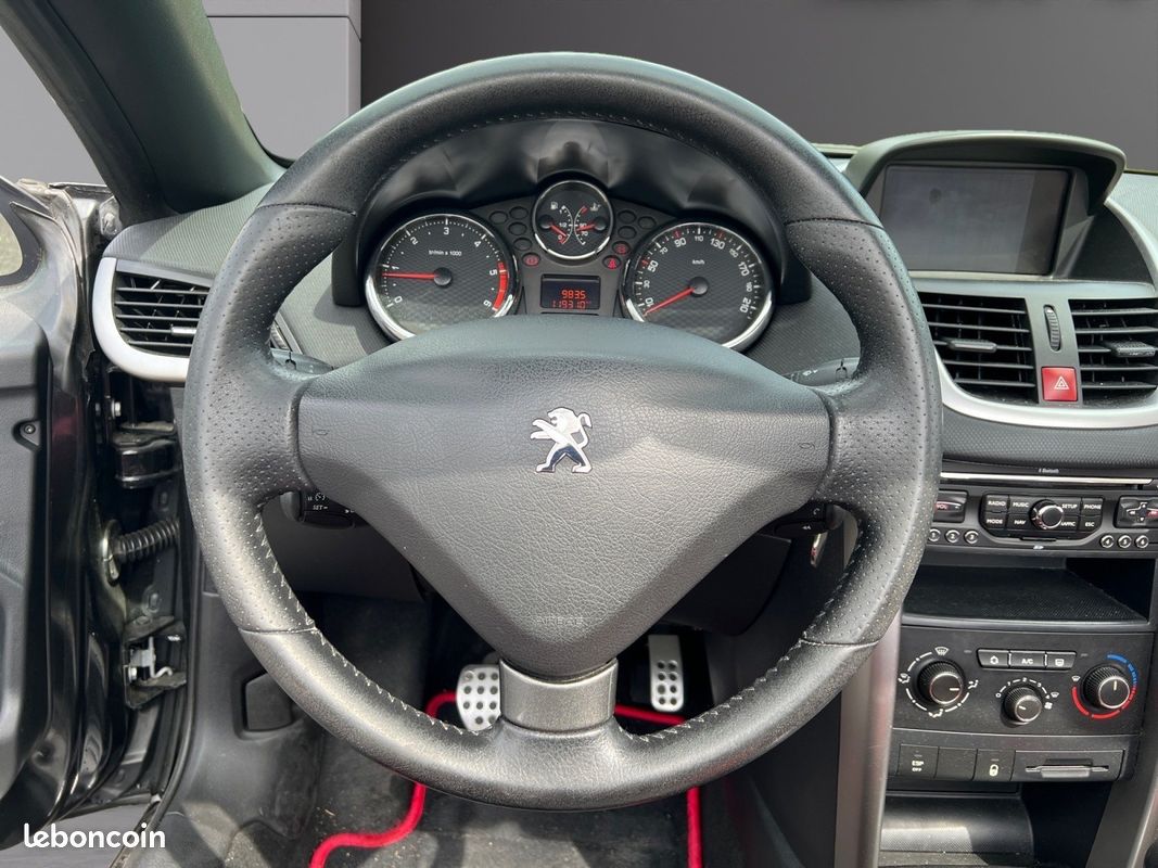 PEUGEOT 207 CC 1.6 HDi 112ch FAP Série 64 ENTRETIEN COMPLET GARANTIE 12 MOIS (image 13)