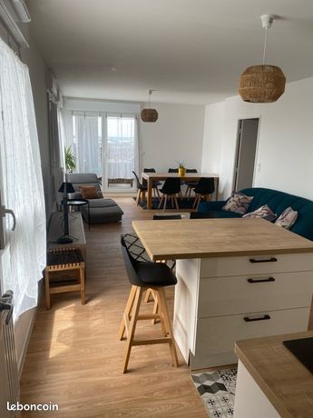 Beau T4 duplex dernier étage