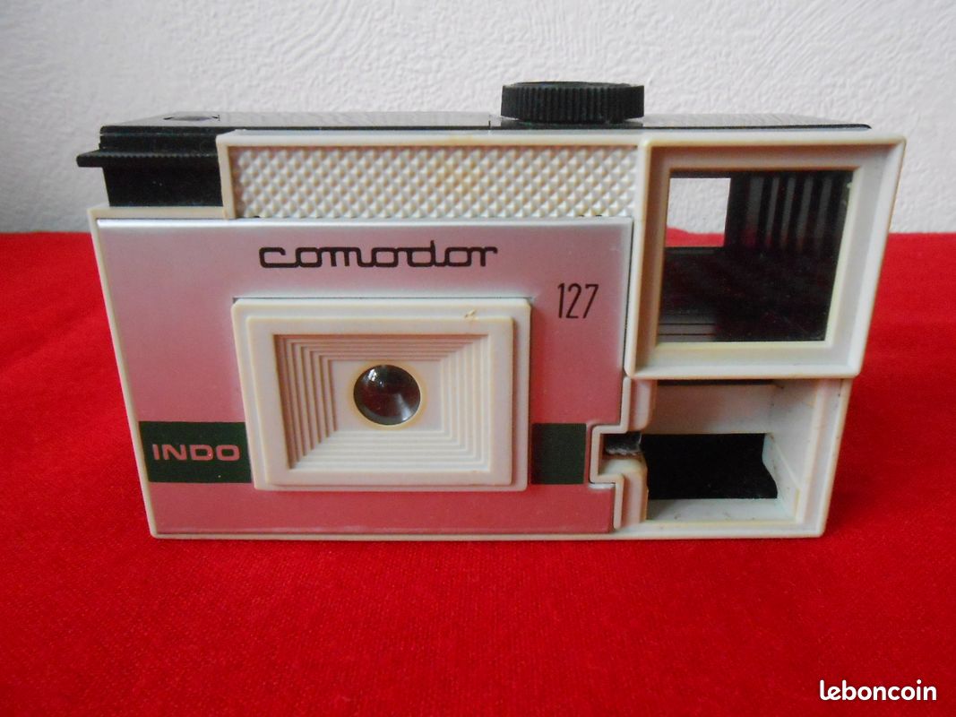Appareil Photo Vintage COMODOR 127 Format 35mm - Compact Manuel - Avec Boîte D'origine - Occasion Fonctionnel