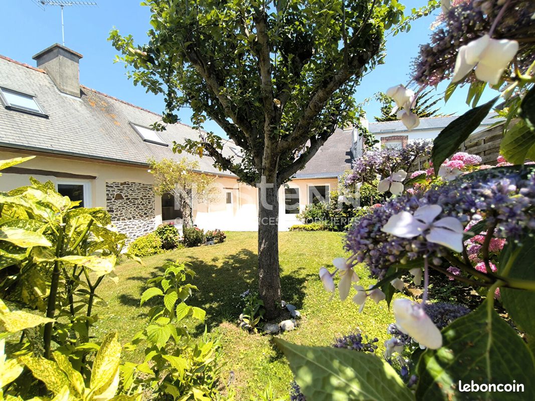 Maison 13 pièces 275 m² · à Plourhan · 275 m² · 488 000 €